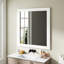 Miroir de salle de bain carré blanc mat 32 pouces, design distinctif et tracas - Installation facile