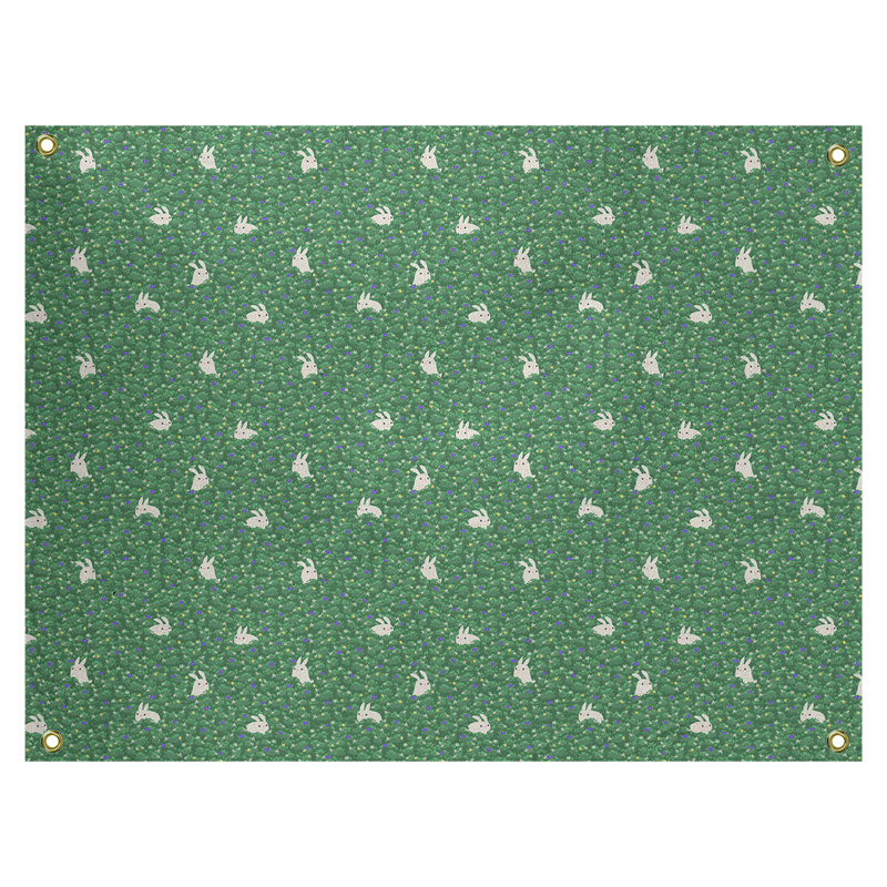 Tapisserie «Avicia Bunny Rabbit» par Katelyn Elizabeth, H 27,5 po x l 37,5 po, Intérieur / extérieur