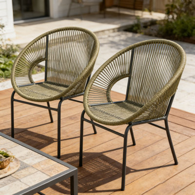 OUDOOR WICKER CHAIR