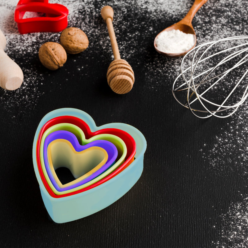 Belfry Kitchen Stratton Cookie Cutter