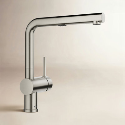 Linus Low Arc Pull-Out Kitchen Faucet