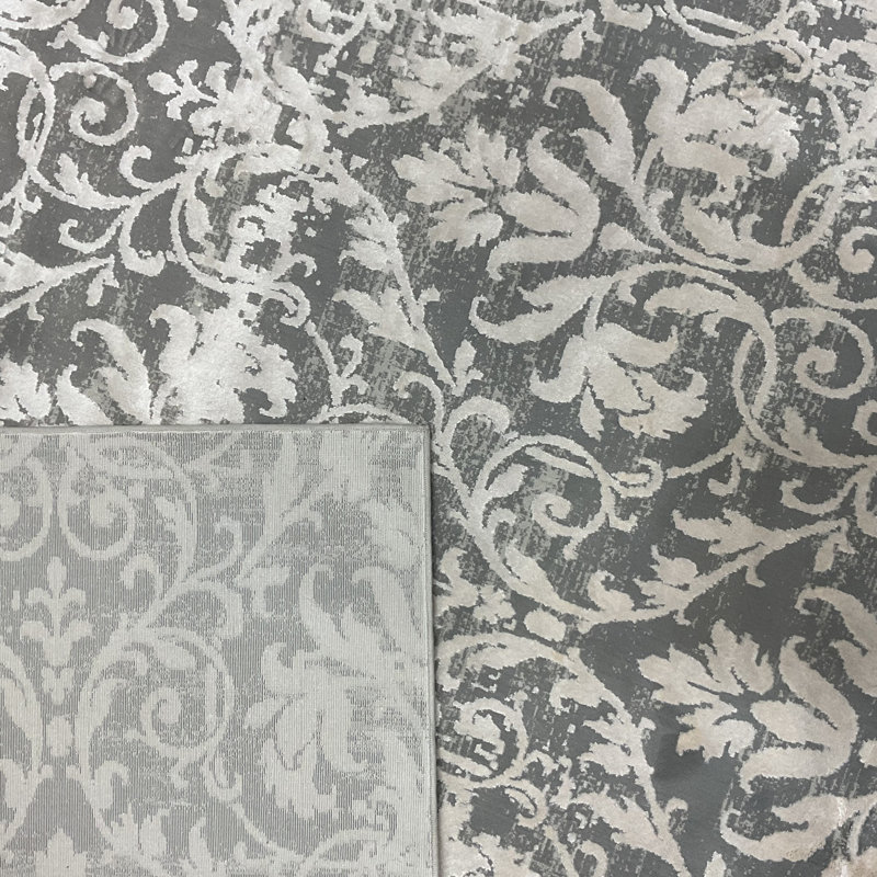Tapis en laine et soie Canora