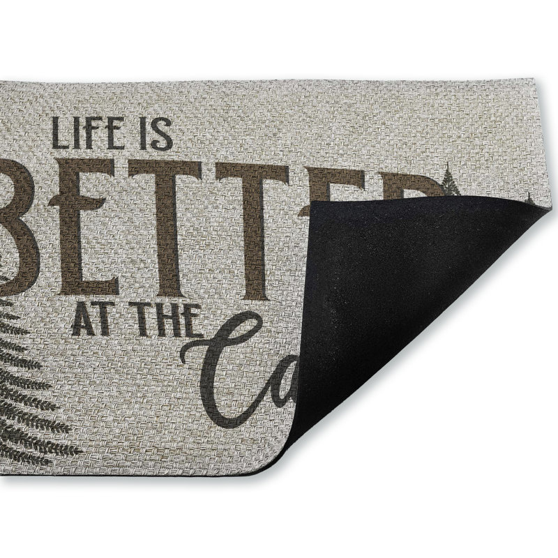 Tapis de porte d'extérieur Cabin Is My Happy Place, design par Kim Allen, 18 po x 30 po, Cabin Is My Happy Place