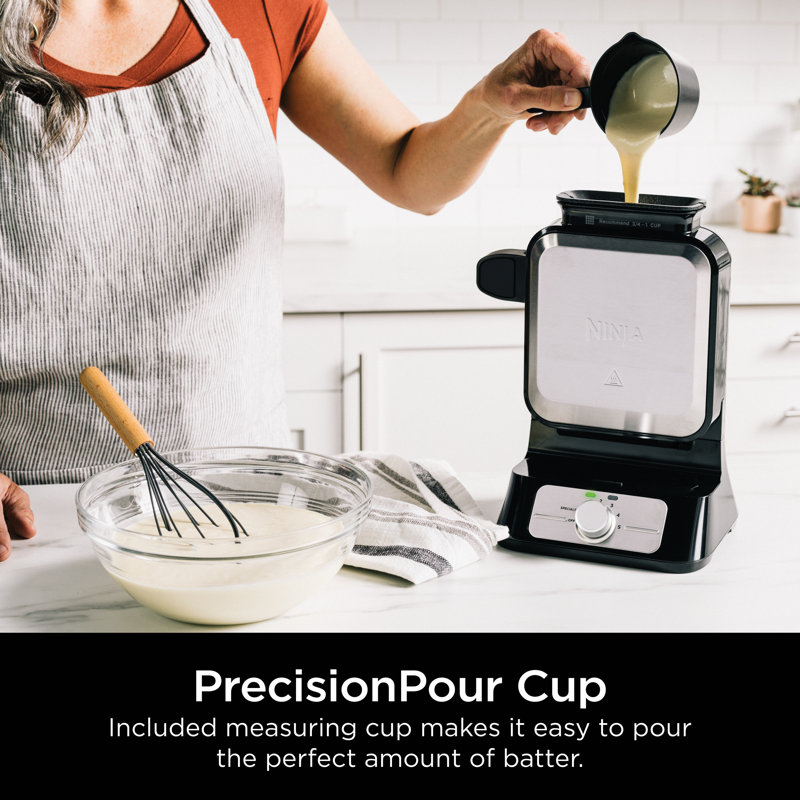 Black and Stainless Steel Belgian Waffle Maker with Non-Stick Plates
