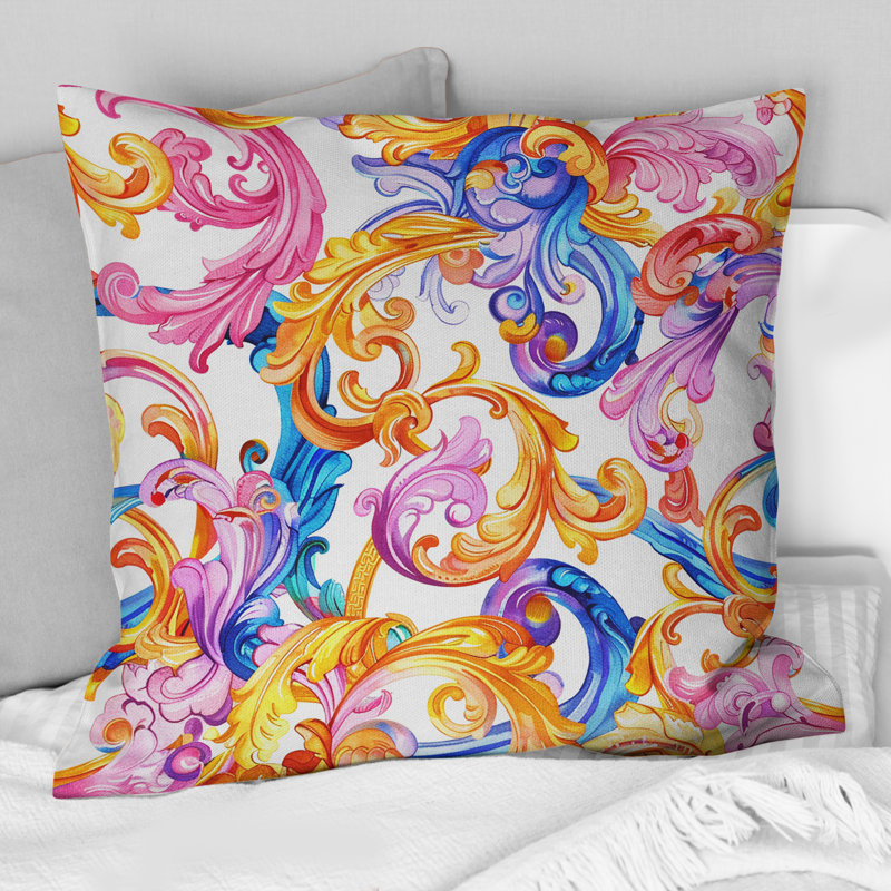 Coussin décoratif floral rose et bleu, H 16 po x l 16 po