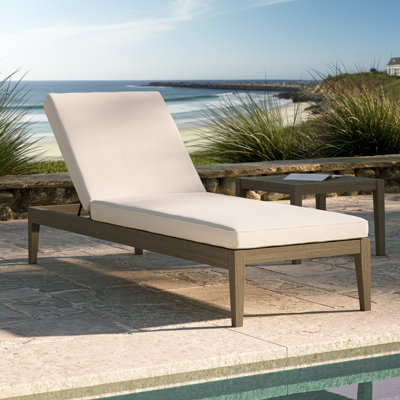 Chaise longue d'extérieur en teck Northlake