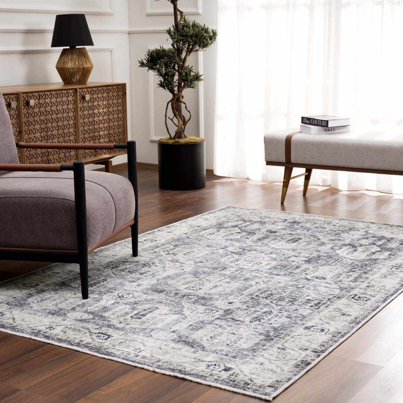 Tapis oriental gris lavable à la machine Valdes, Rectangle 6 pi 7 po x 9 pi