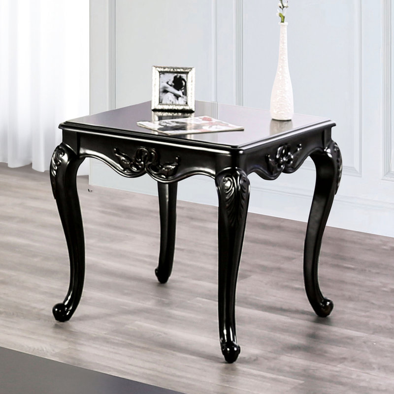Table de bout Champagne - finition traditionnelle en bois massif, conception, pieds, l 26,5 po x P 28,5 po, H 24,5 po et placage, unité simple