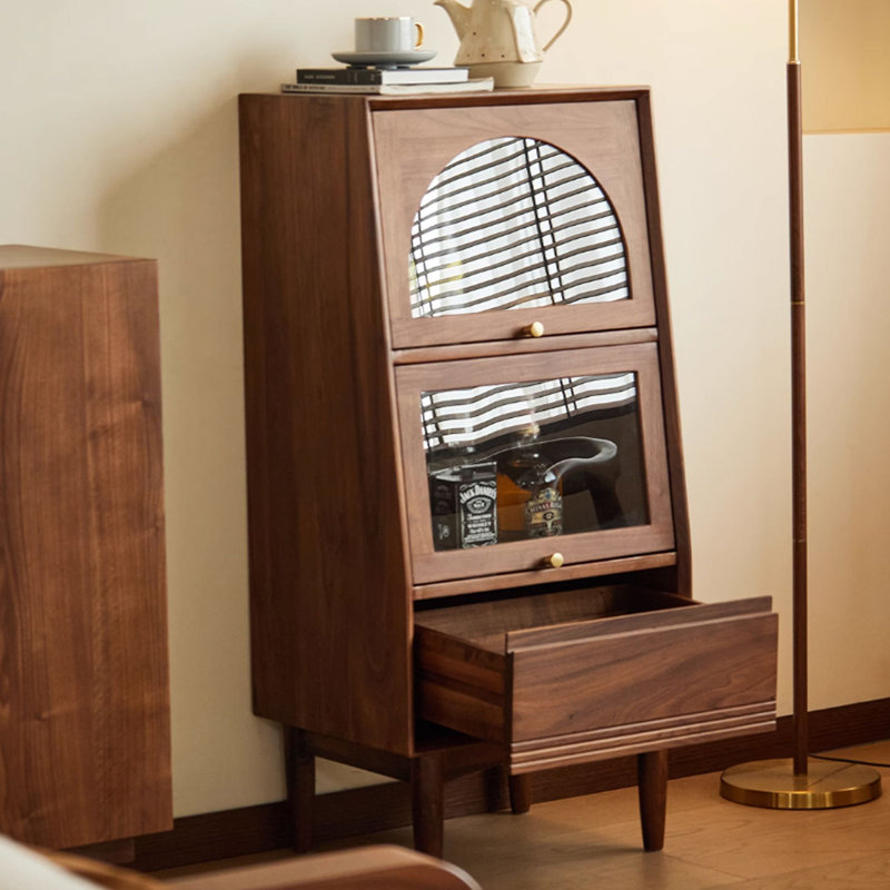 Petite armoire d'appoint avec couvercle en verre