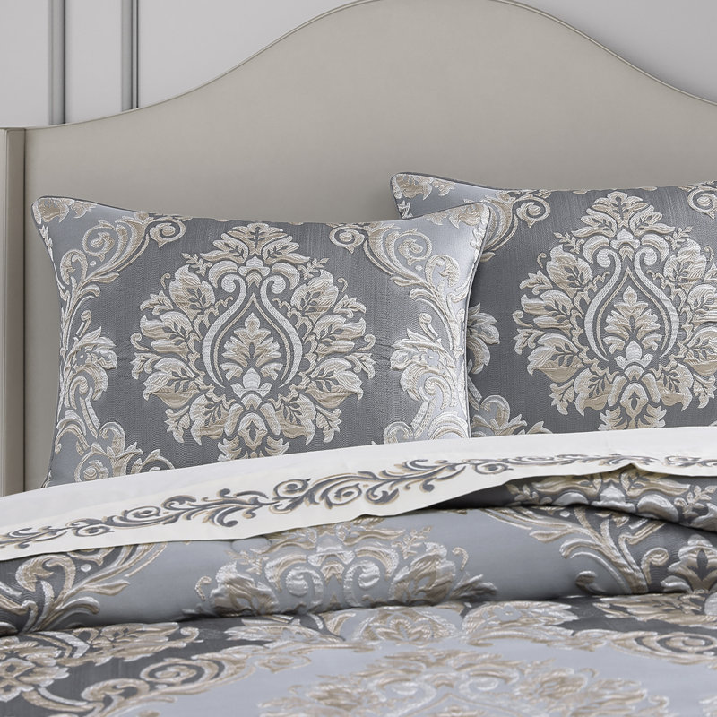 Krista Queen 4Pc. Comforter Set, Queen Comforter + 2 Standard Shams