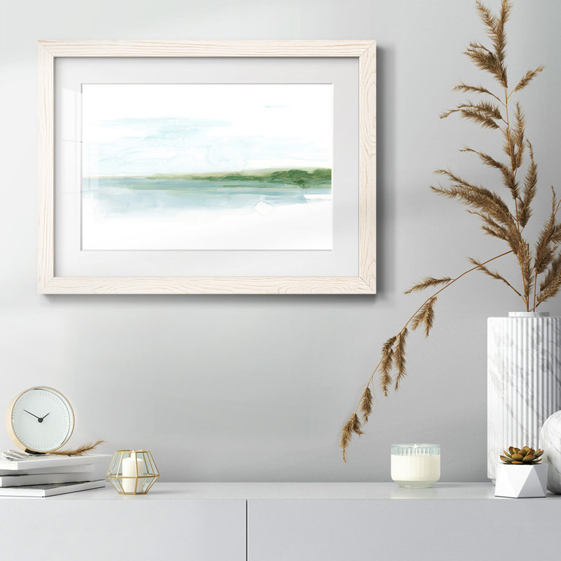 «Green Ribbon Coast I», reproduction encadrée rustique avec tableau mat, H 18 po x l 26 po, Blanc