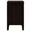 Table de chevet 2 tiroirs Cappuccino avec finition riche et chaleureuse, structure, double rangement pour la chambre à coucher, 26,57 pouces de hauteur, 21,43 de largeur, 15,08 de profondeur, rectangulaire et bois adapté en hauteur, largeur et profondeur