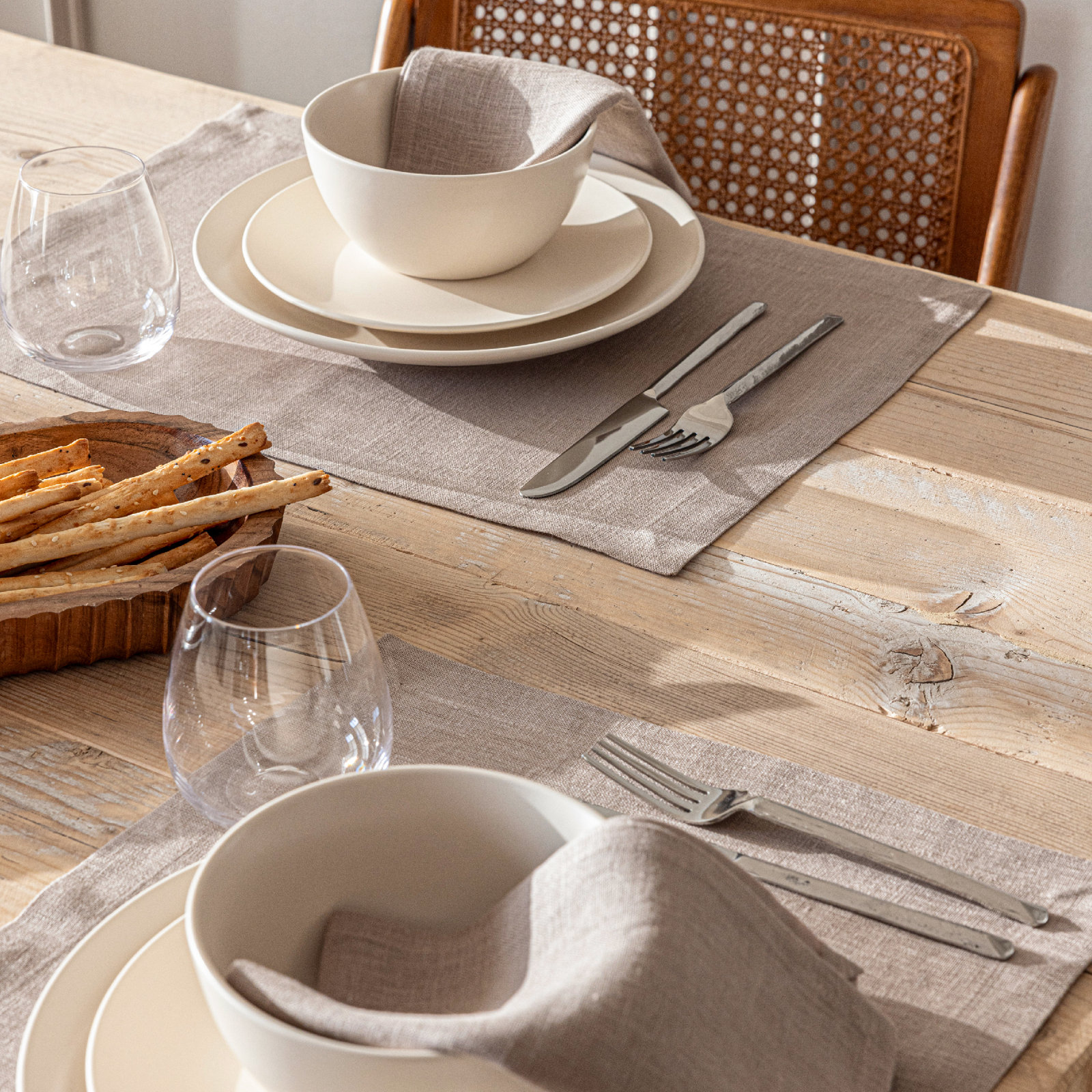 Over&Back 100% Linen Woven Placemats, Set of 4, Tan