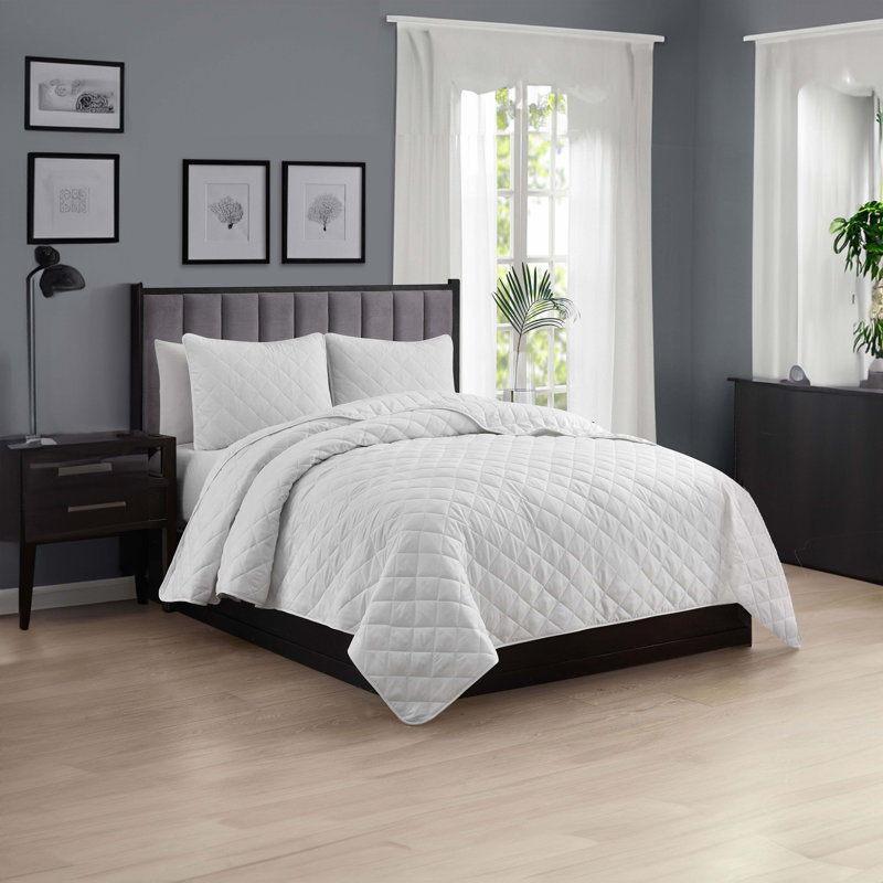 Wayfair Basics® Microfiber Reversible Diamond Quilt Set, King/Cal. King Quilt + 2 King Shams, White