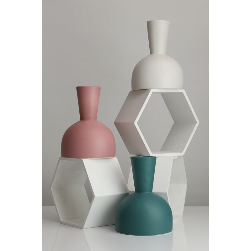 Élégant vase en céramique rose, 6,7 x 6,7 x 9,1 pouces | 100% céramique de qualité supérieure, parfaite pour les arrangements floraux et la décoration intérieure | Pièce décorative polyvalente pour le salon, la chambre à coucher ou les espaces de bureau