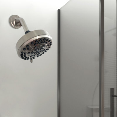 Adjustable Shower Head 1.8 GPM GPM