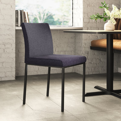 Chaise rembourrée Ellinger