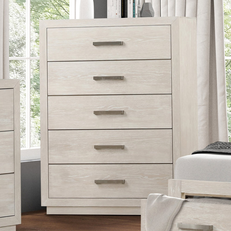 Ritzman 5-Drawer Chest