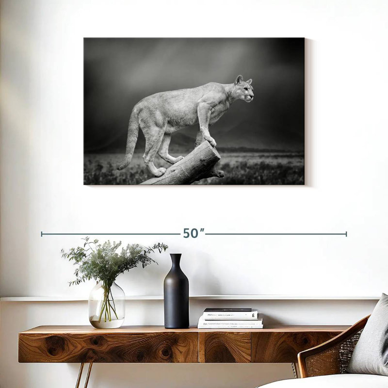 Crowle Dramatic Cougar, 24" H x 36" W