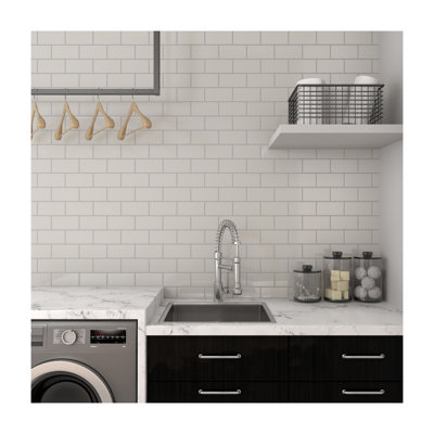 Daltile Amity 3 x 6 Glass Wall Tile (50 PC Per Carton) (6 SQ FT Per Carton)