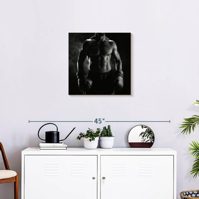 Sireci Muscular Boxer