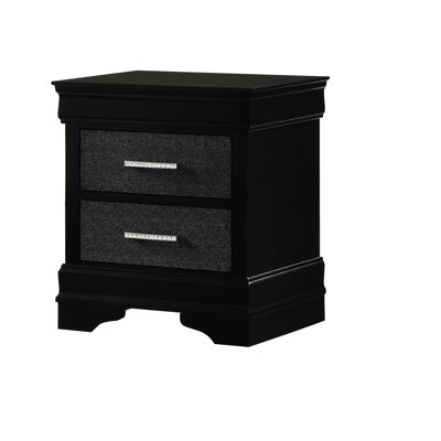 Table de chevet à finition noire avec deux tiroirs, bois massif, design moderne, poignées en métal classiques et bois tendance, capitonnage à boutons
