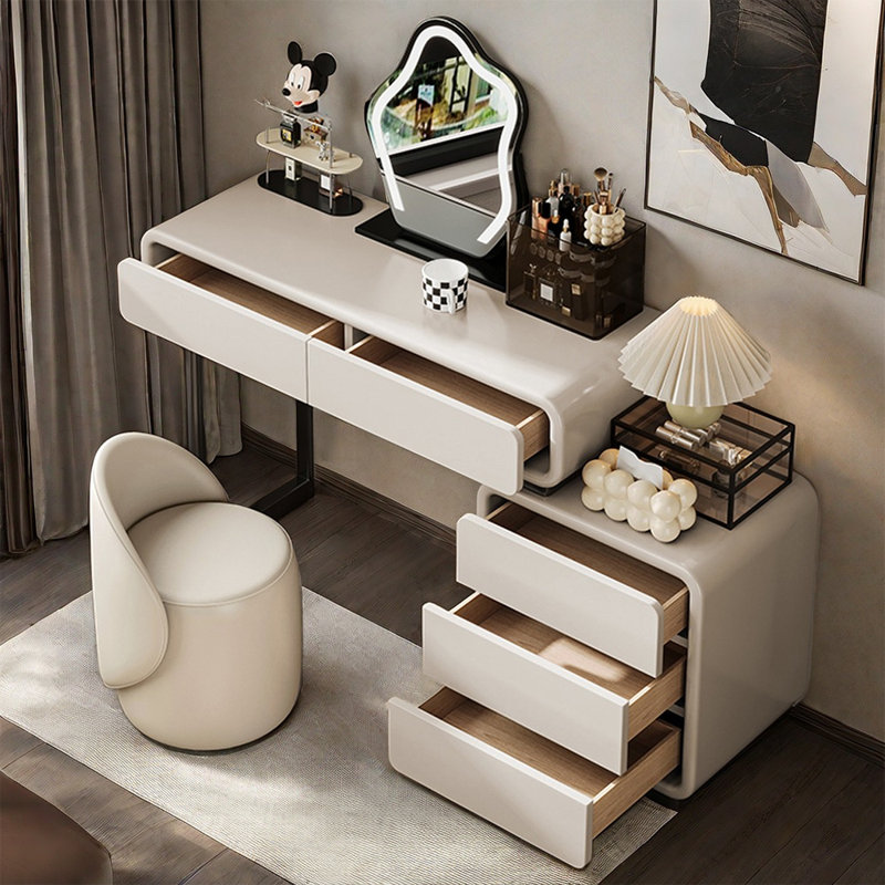 Erini Vanity