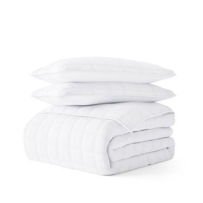 Becky Cameron Square Quilt Set