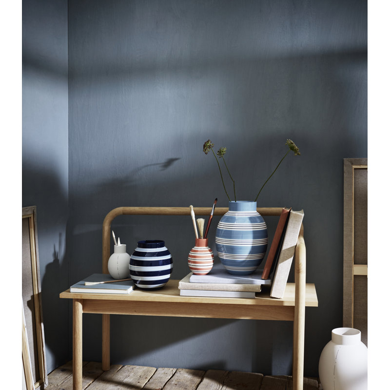 Omaggio Nuovo Faience Table Vase