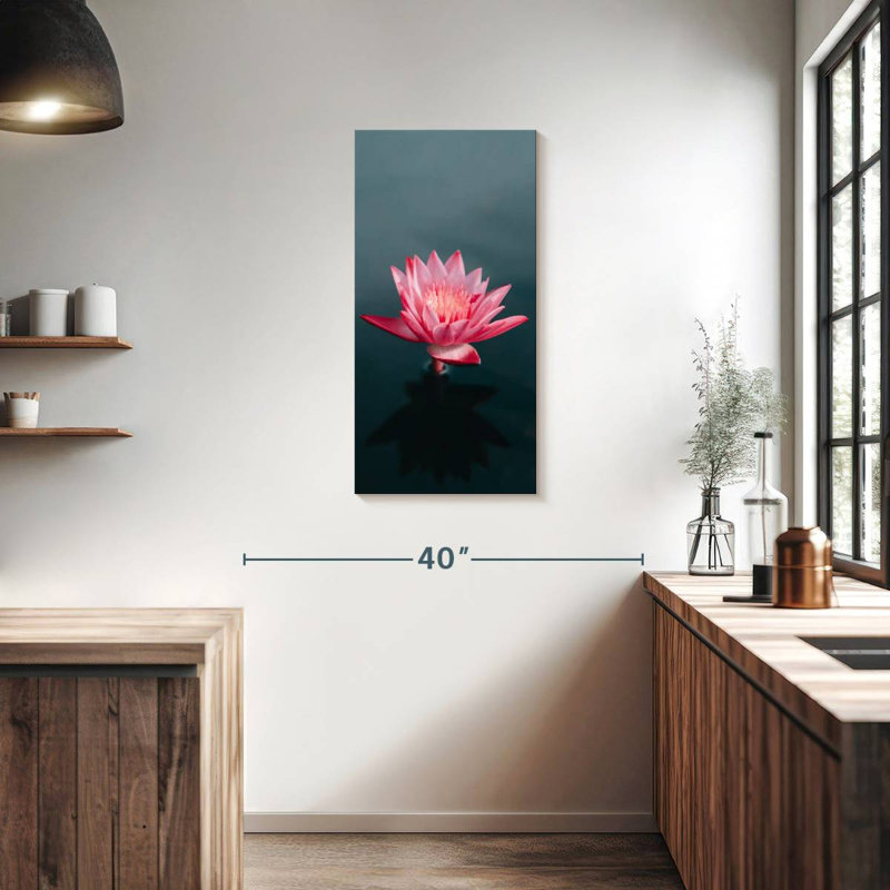 Solo Lotus, 36" H x 18" W