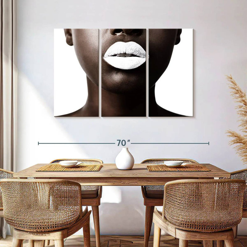 Shuttleworth White Lips, 36" H x 57" W