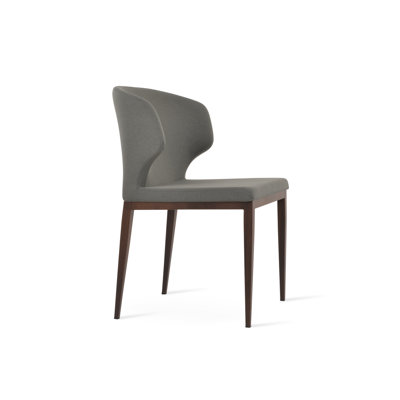 Chaise d'appoint en tissu Camira Amed Mw