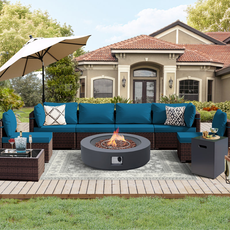 Ensemble de conversation 9 pièces pour terrasse en rotin avec foyer extérieur de 42 pouces et coussin de siège confortable