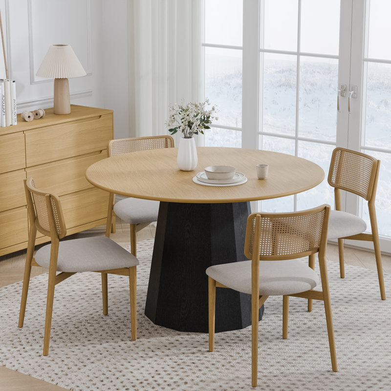 46" Two-tone Round Oak Dining Table with Solid Wood Pedestal Modern Kitchen Table for Living Room Dining Room Seats 4