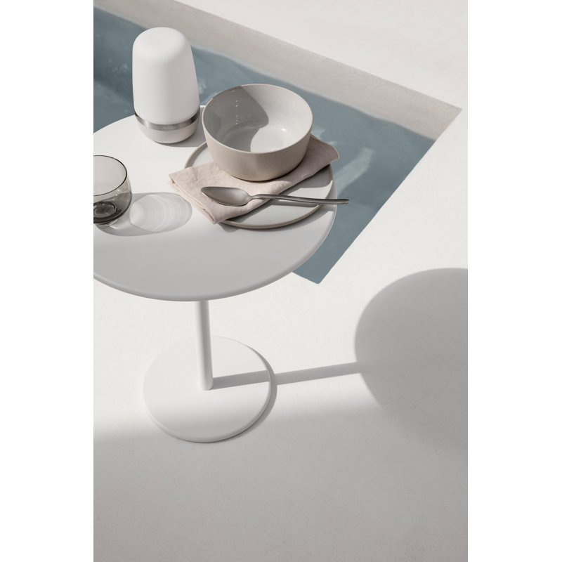 SPIRIT Mobile Rechargeable LED Outdoor Table Lamp, 5.9" H x 3.5" W x 3.5" D, White/Moonbeam