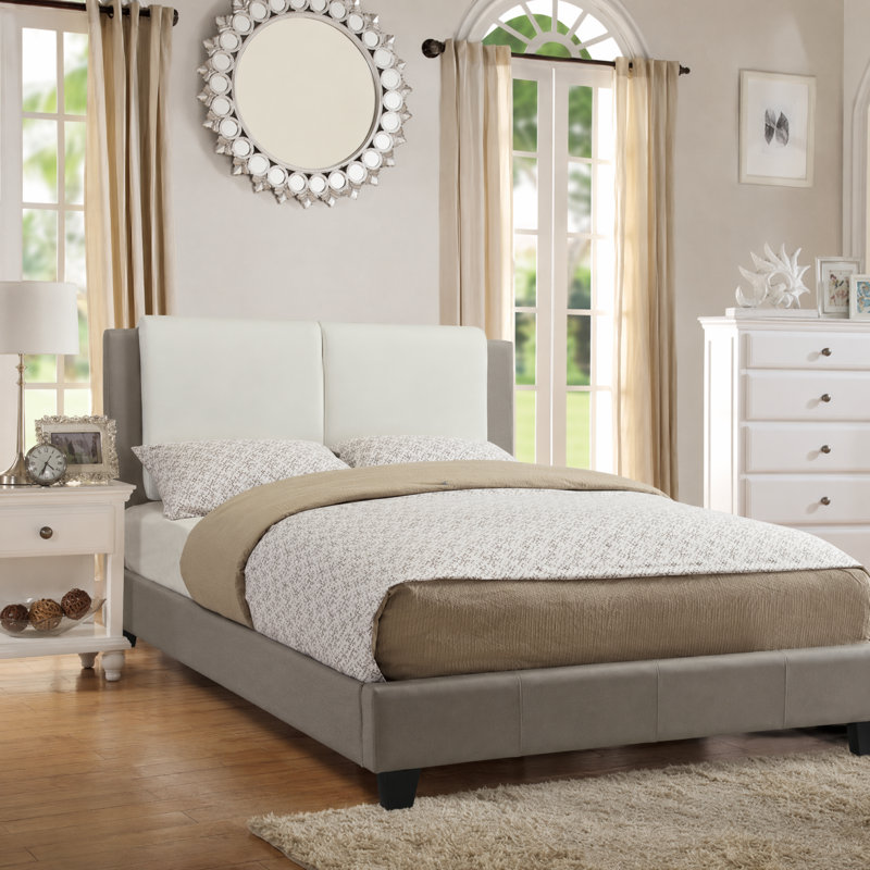 Ensemble de lit double style contemporain en similicuir rembourré avec pieds en plastique et lit plateforme, Full
