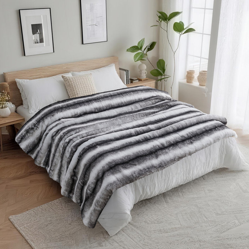 Jeté en fausse fourrure de luxe - Jeté de lit épais et épais, Simple extra long, Noir / blanc