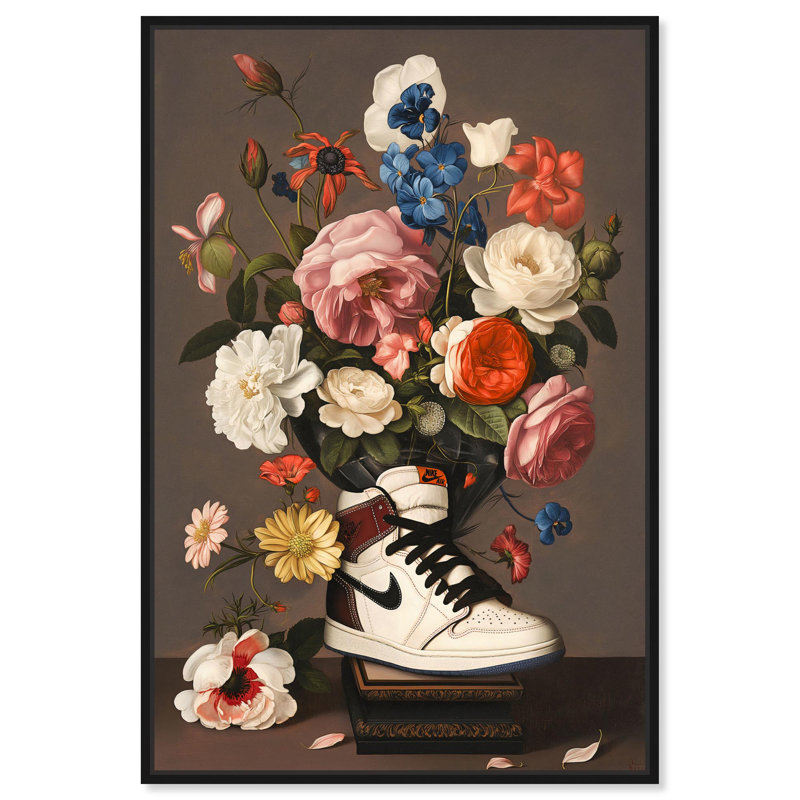 Toile Sneaker Bouquet I par Art Remedy, Noir, H 16 po x l 11 po, Cadre flottant