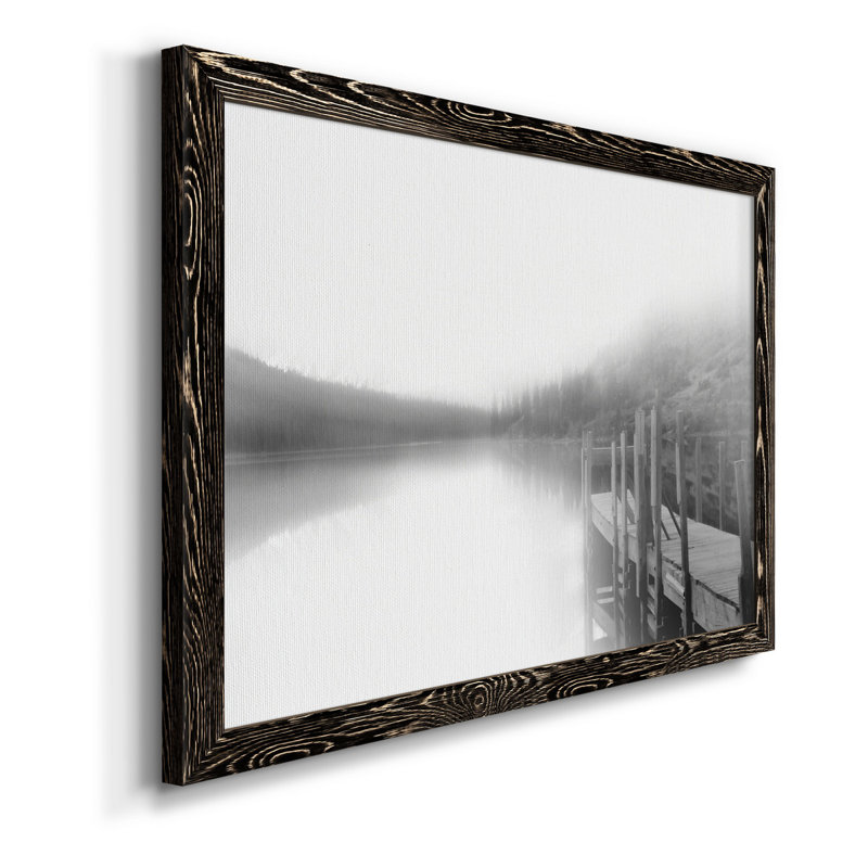 «Mist On The Docks» - Toile encadrée de qualité supérieure - prête à être accrochée, Noir, H 20 po x l 17 po x P 1,5 po