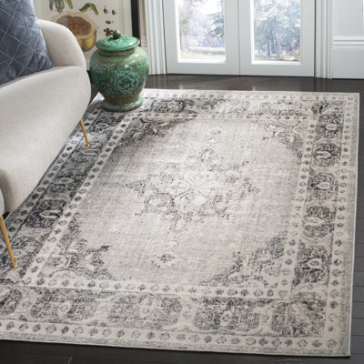 Holcomb Oriental Area Rug