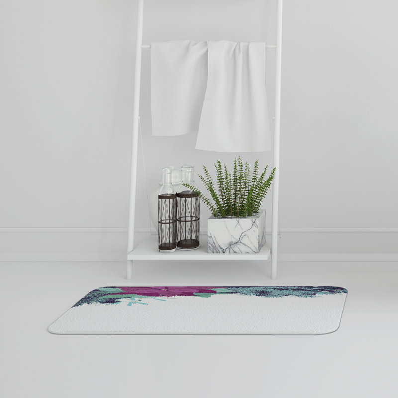 Isabelle Non-Slip Bath Rug, Purple Poinsettia Border