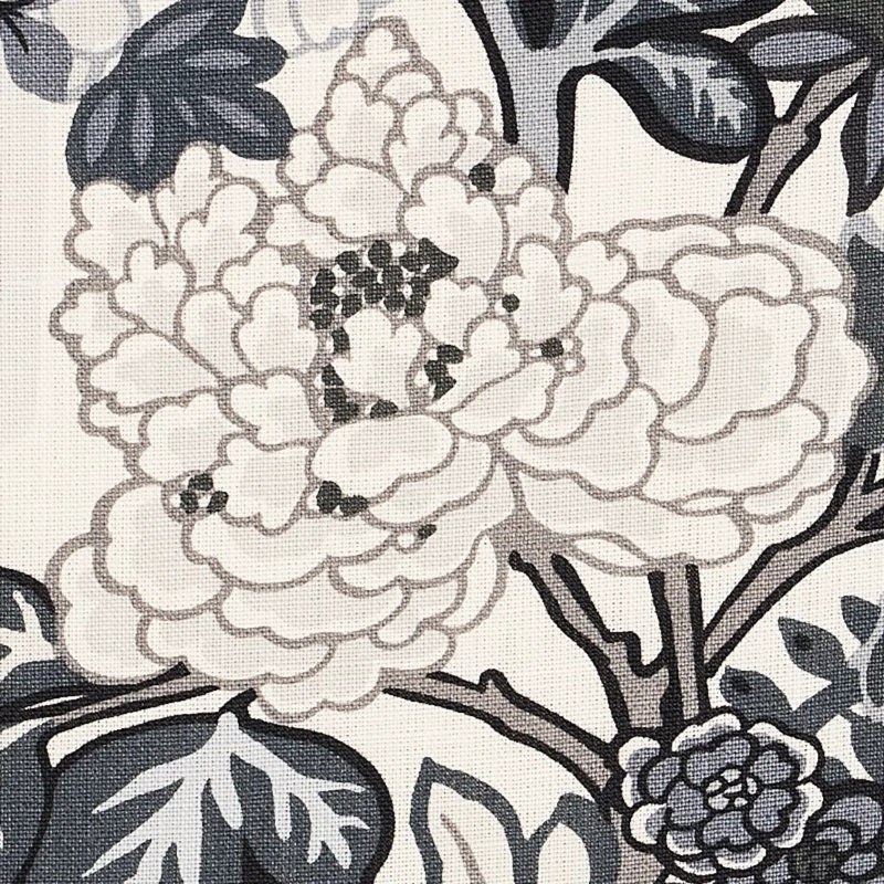 Chiang Mai Dragon Fabric, Smoke