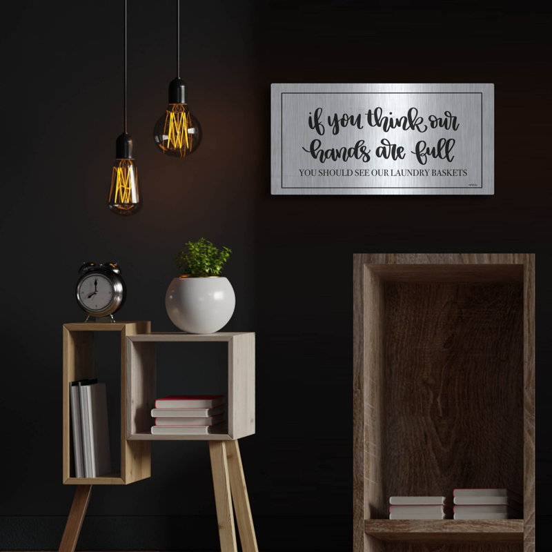«Laundry Basquets» par Imperfect Dust, H 12 po x l 24 po