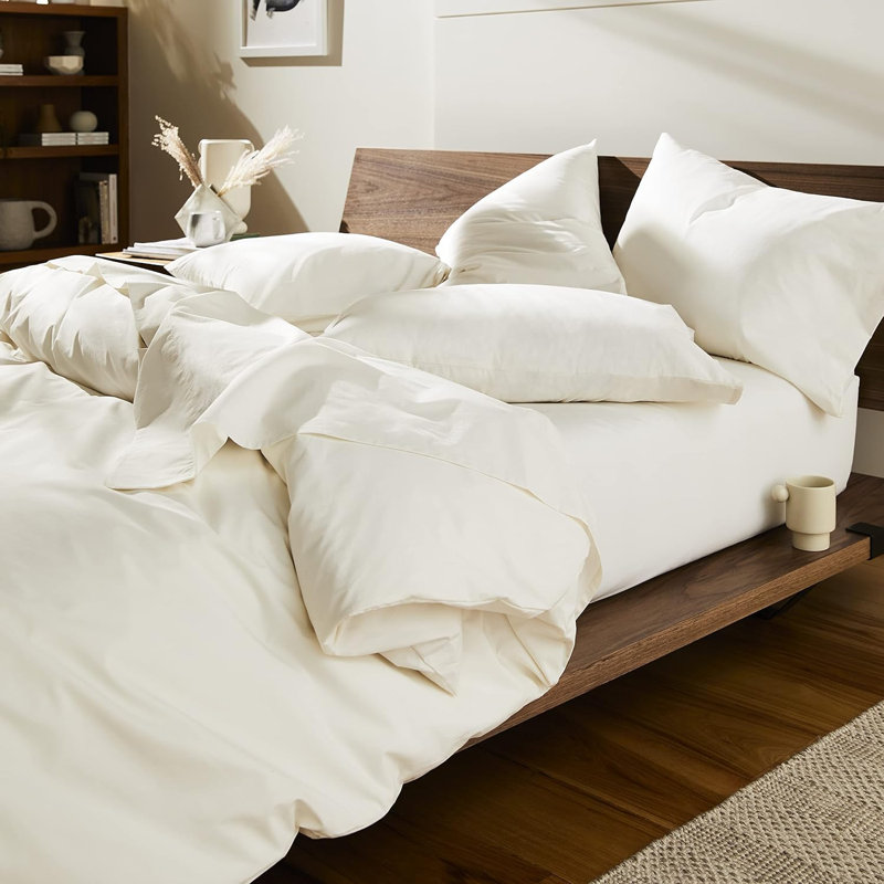 Luxury Percale Pillowcases - Set Of 2, Standard Size In Cream - 100% Long Staple Cotton With Envelope Closure