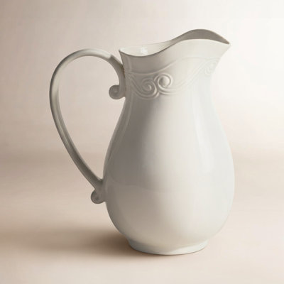 Ermine 13.5'' Dolomite Table Vase