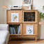 Vitrines en bois massif et verre Burlywood