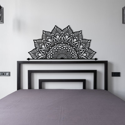 Superbe accessoire mural décoratif en métal, finition noire, 63,0 po x 30,3 po | Fabrication 100% métal, épaisseur: 0,05 pouce | Idéal pour la décoration intérieure, l'esthétique moderne, durable et élégante