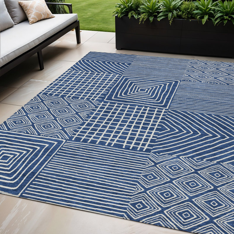 Tapis géométrique lavable intérieur / extérieur 5 pi x 8 pi bleu marine