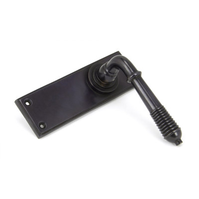 Reeded Lever Latch Set