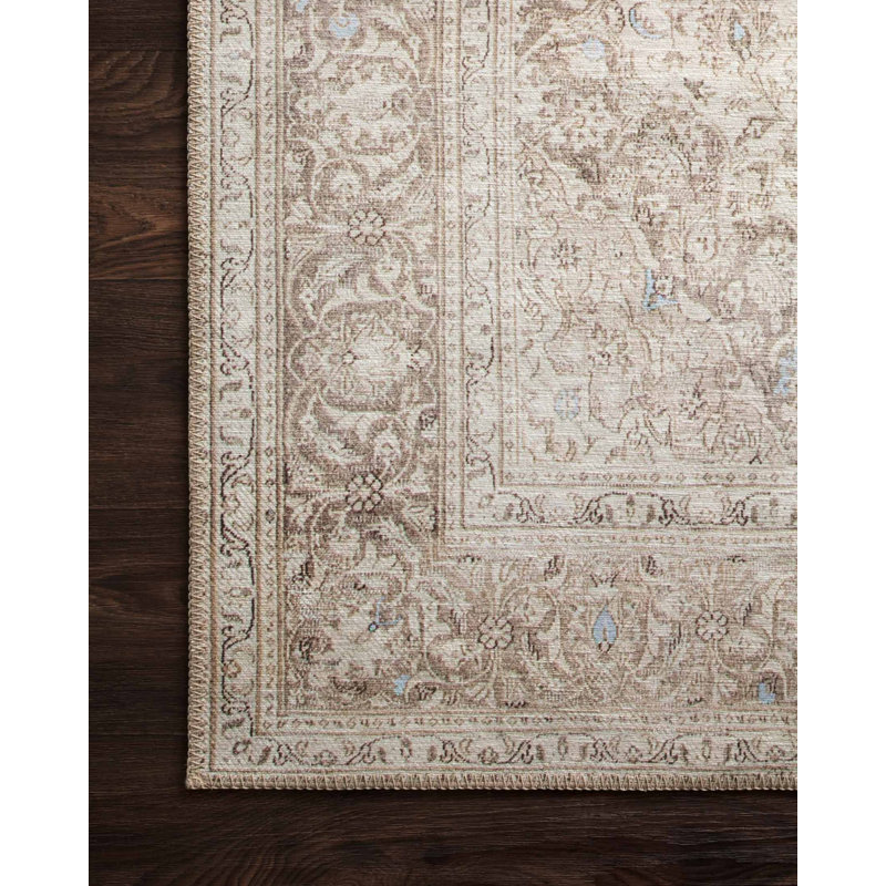 Baldemar Hand Hooked Oriental Indoor Rug, Rectangle 2'3" x 3'9"
